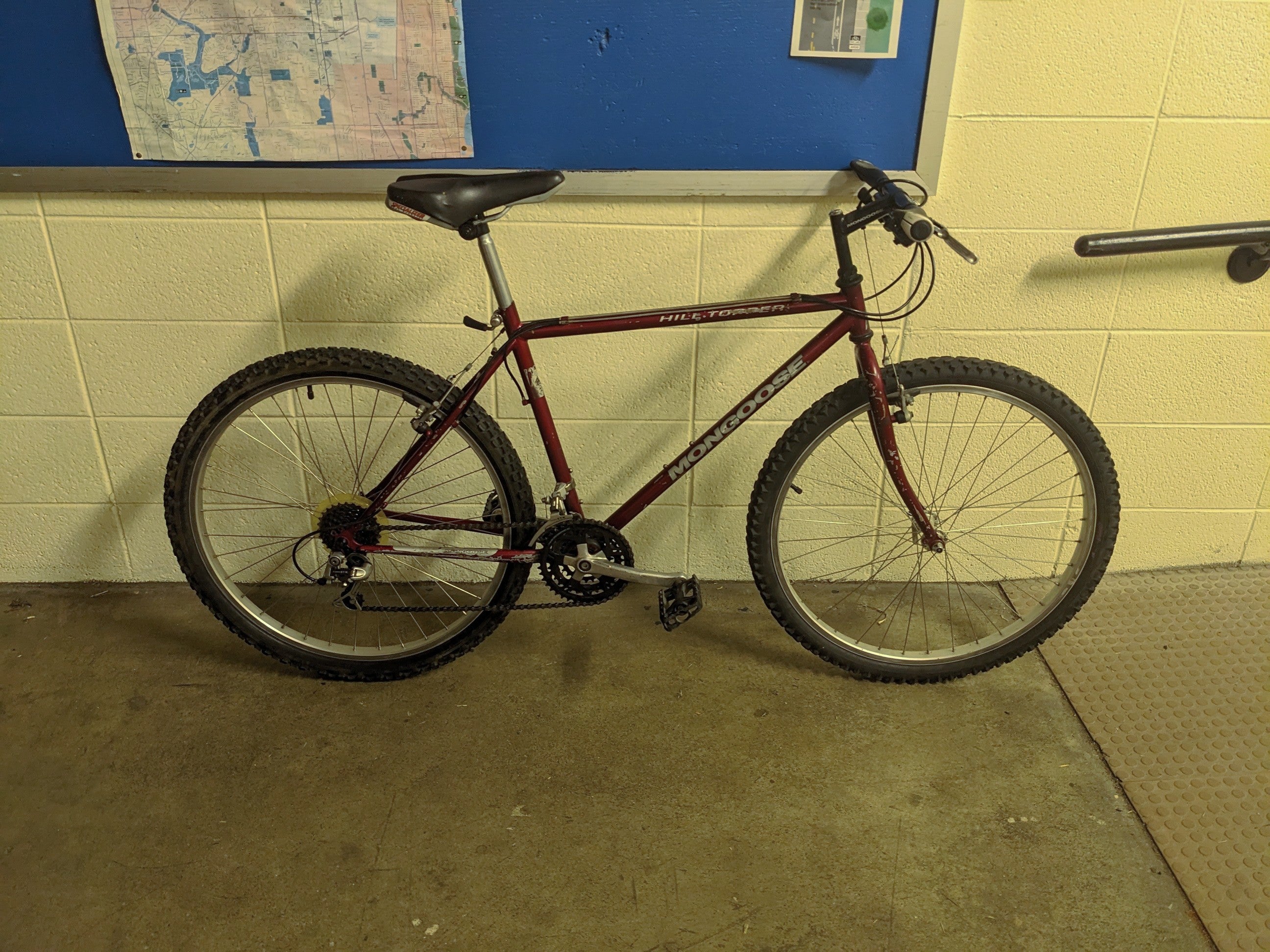 Mongoose Hilltopper, 18.5